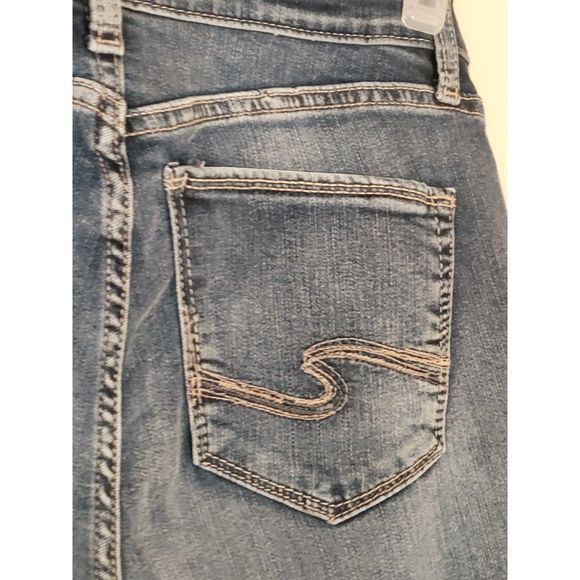 Women's Silver Jeans Co., Avery Straight, W31/L29, Light Blue - Picture 7 of 7